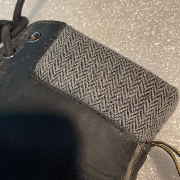 Dr Martens Maelly black leather with padded collar Maelly sneaker boots lace-up - Picture 10 of 12